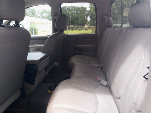 Used 2004 Dodge Ram 3500 Truck SLT w/ Sport Appearance Group image 12