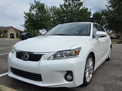 Used 2013 Lexus CT 200h FWD image 8