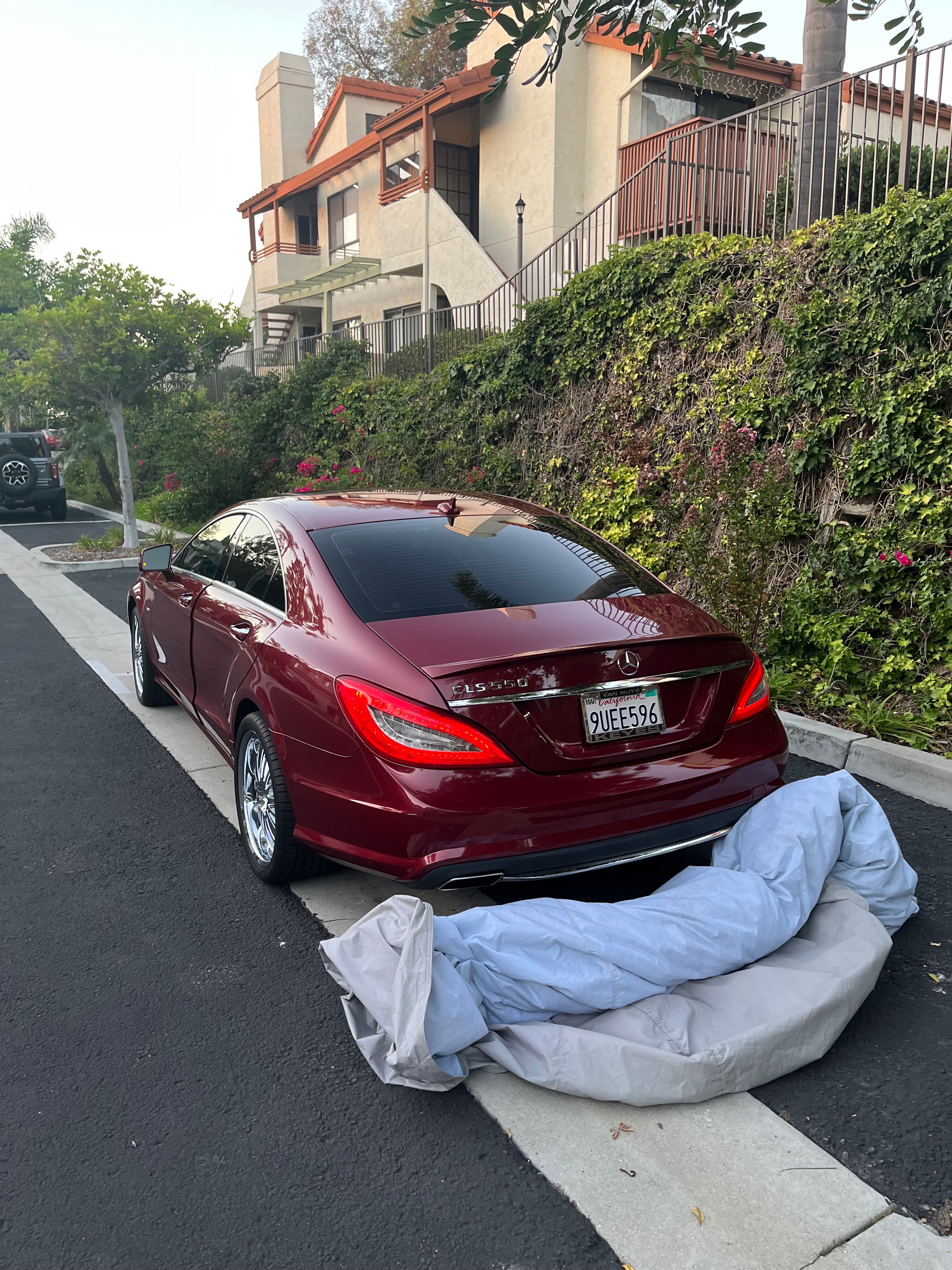 Used 2012 Mercedes-Benz CLS 550 image 4