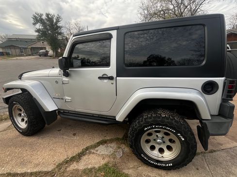 Used 2008 Jeep Wrangler Sahara w/ PWR Convenience Group image 2