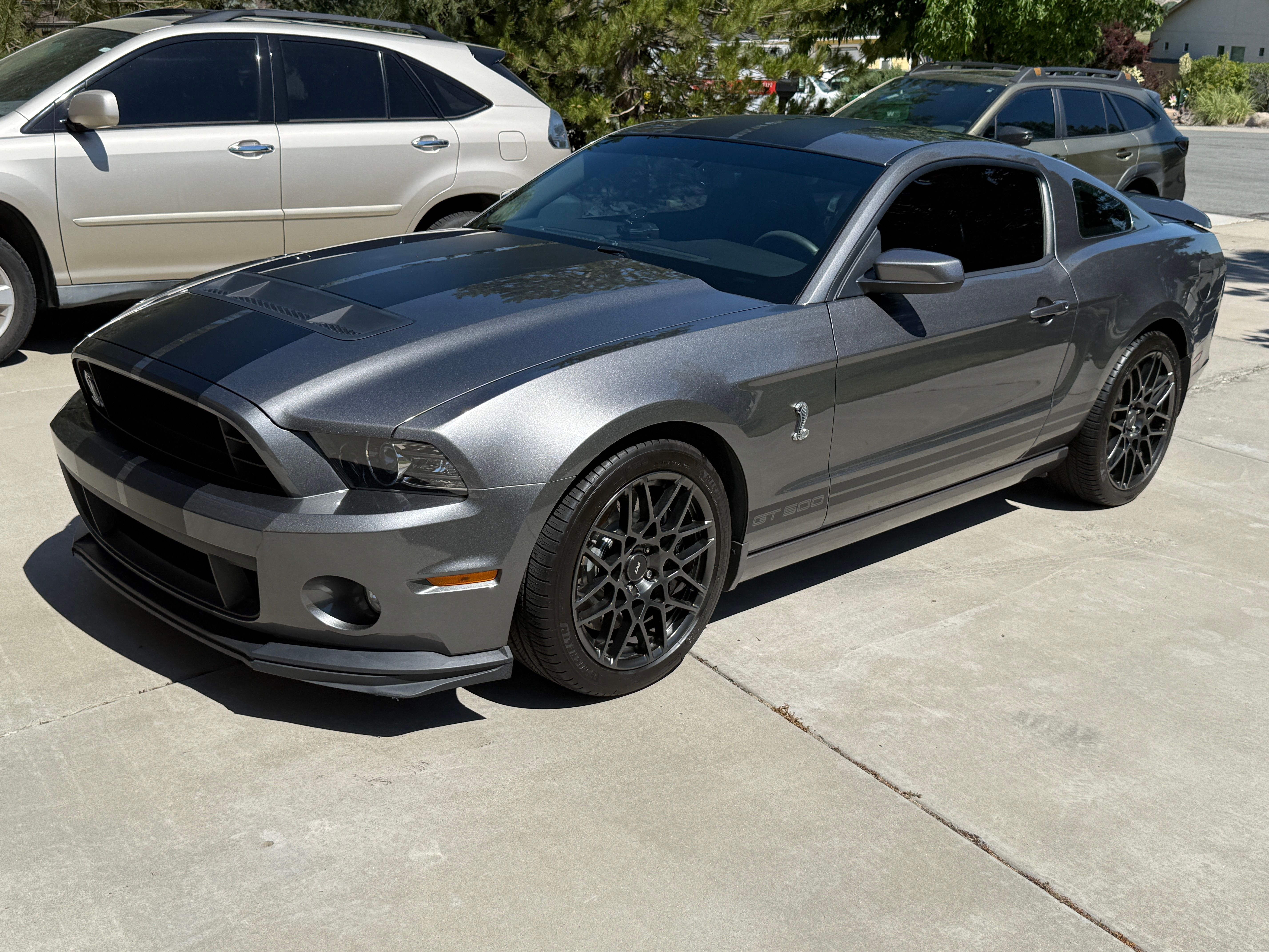 Used 2013 Ford Mustang Shelby GT500 RWD image 1