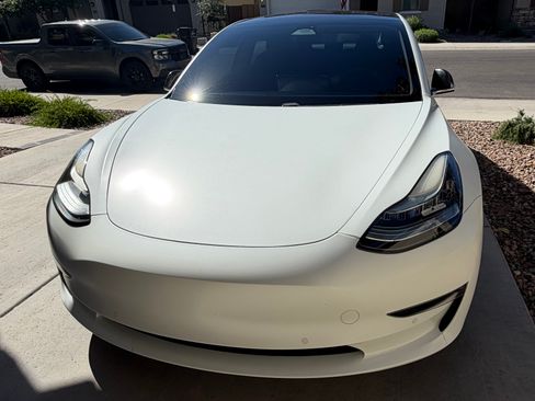 Used 2018 Tesla Model 3 Performance image 4