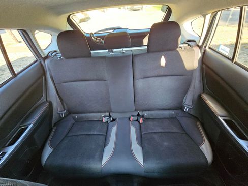 Used 2017 Subaru Crosstrek 2.0i Premium w/ Popular Package #2 image 12