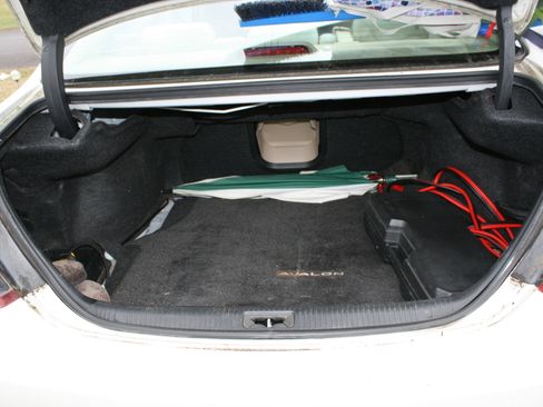 Used 2008 Toyota Avalon XL image 13