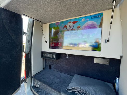 Used 2019 Mercedes-Benz Sprinter 170 image 14