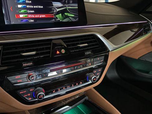 Used 2018 BMW 540i image 20