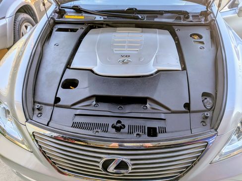 Used 2008 Lexus LS 460 image 22