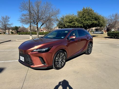 Used 2024 Lexus RX 350h image 1