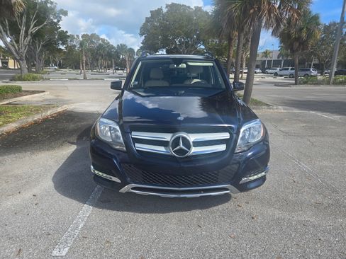 Used 2015 Mercedes-Benz GLK 350 4MATIC image 8