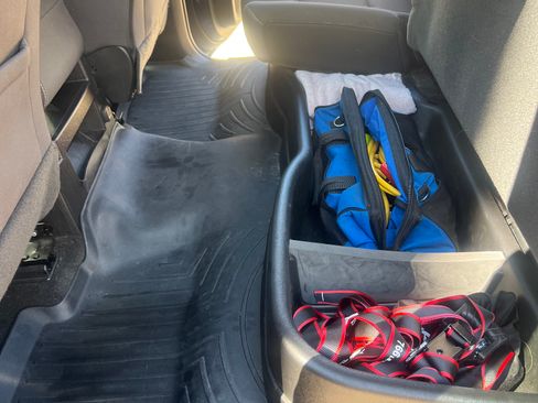 Used 2017 Chevrolet Silverado 1500 LT w/ LT Convenience Package image 12