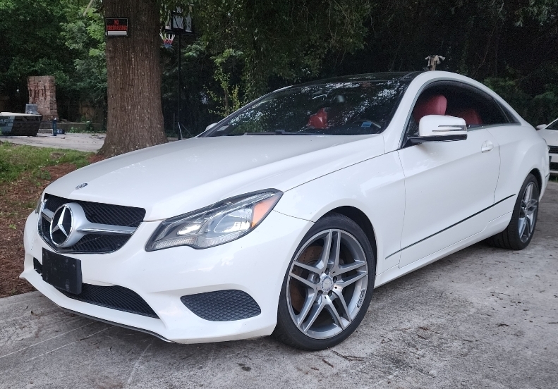Used 2014 Mercedes-Benz E 350 4MATIC Coupe image 2