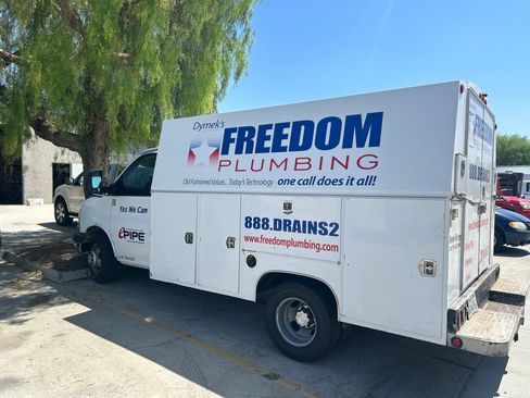Used 2007 Chevrolet Express 3500 RWD image 2