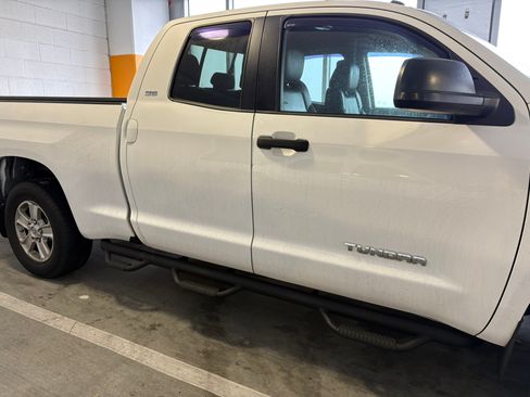 Used 2014 Toyota Tundra SR5 w/ SR5 Upgrade Package image 4