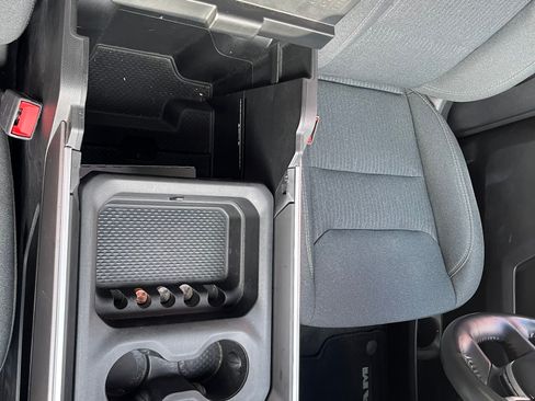 Used 2021 RAM 1500 Big Horn image 19