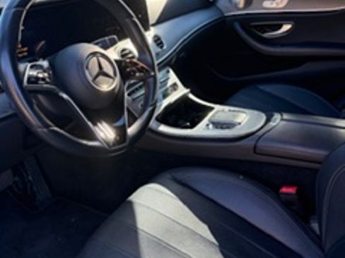 Used 2022 Mercedes-Benz E 350 Sedan image 6