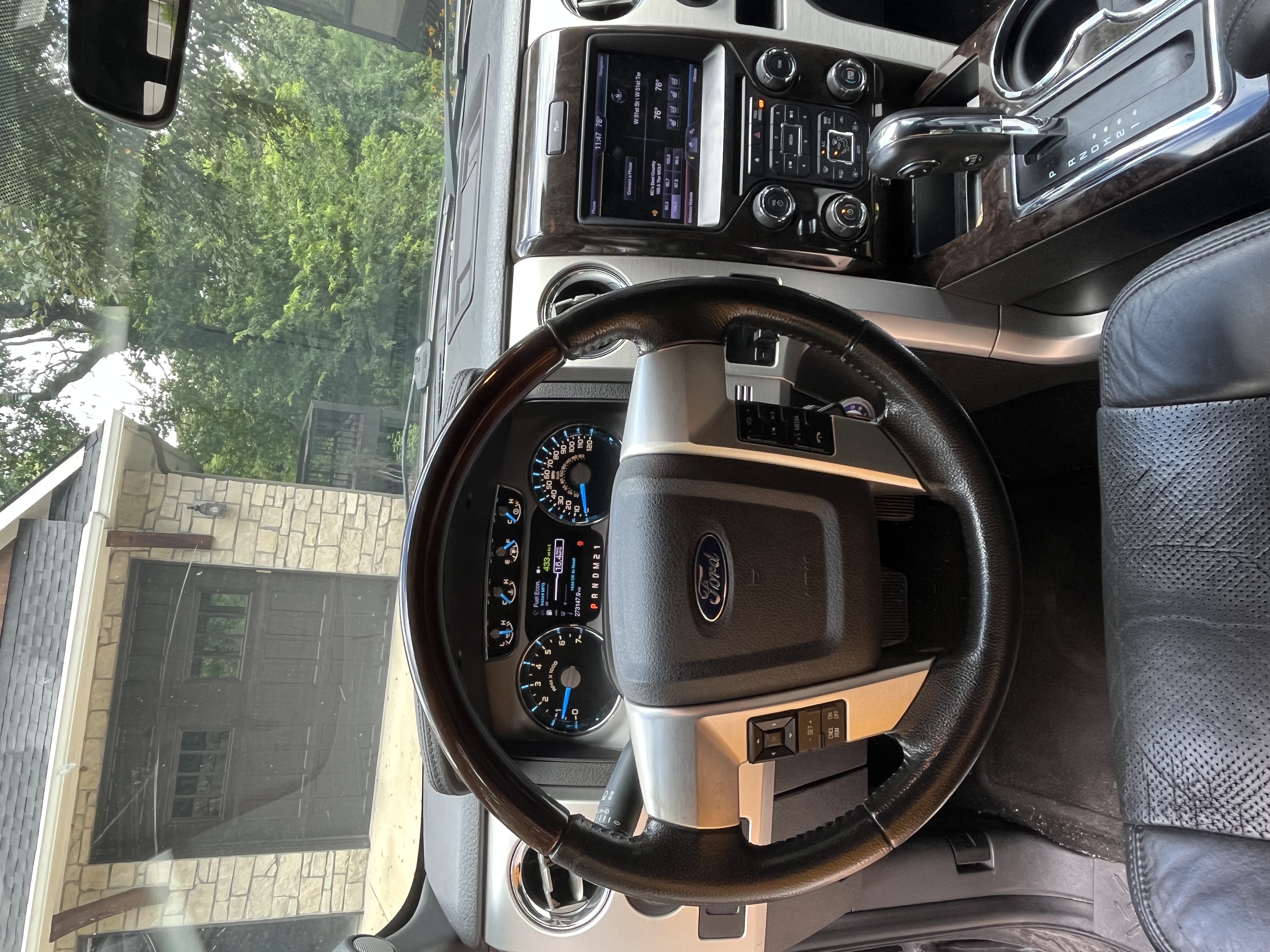 Used 2013 Ford F150 Platinum AWD/4WD image 14