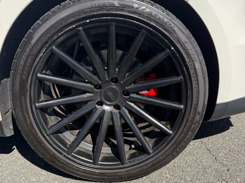 Used 2017 Maserati Ghibli Sedan 4D image 6