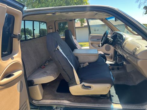 Used 1999 Dodge Ram 1500 Truck 4x4 Quad Cab image 5