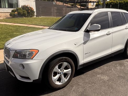 Used 2012 BMW X3 xDrive28i image 4