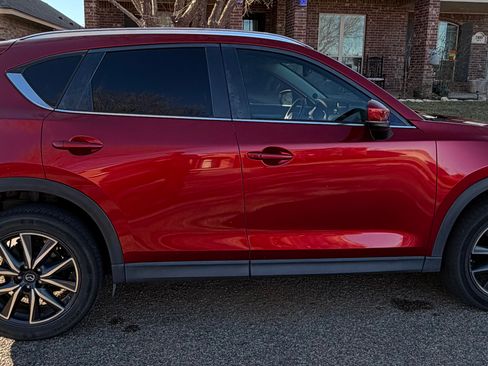 Used 2018 MAZDA CX-5 Touring w/ Preferred Equipment Package image 11