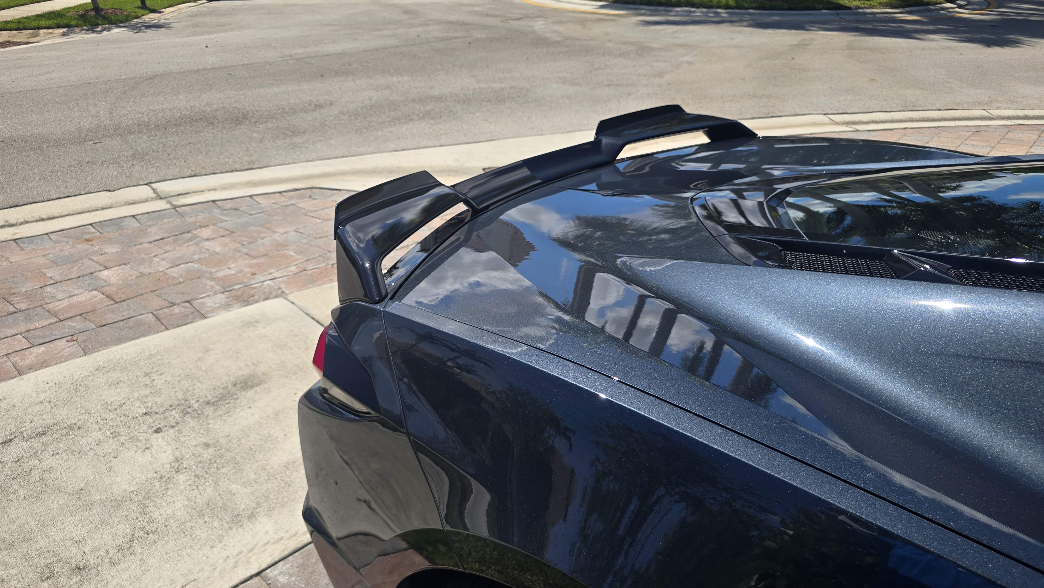 Used 2021 Chevrolet Corvette Stingray Preferred Cpe w/ Z51 Performance Package RWD image 10