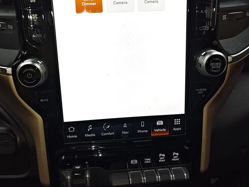 Used 2022 RAM 3500 Laramie w/ Safety Group B image 31