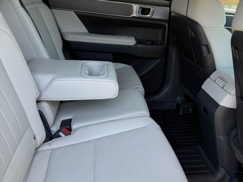 Used 2024 Hyundai Santa Fe SEL image 10