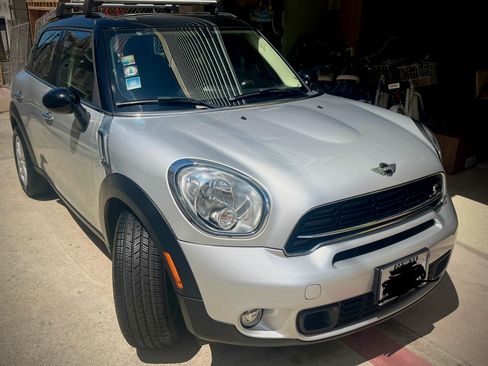Used 2016 MINI Cooper Countryman S FWD image 11