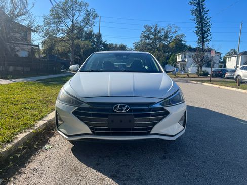 Used 2019 Hyundai Elantra SEL image 6