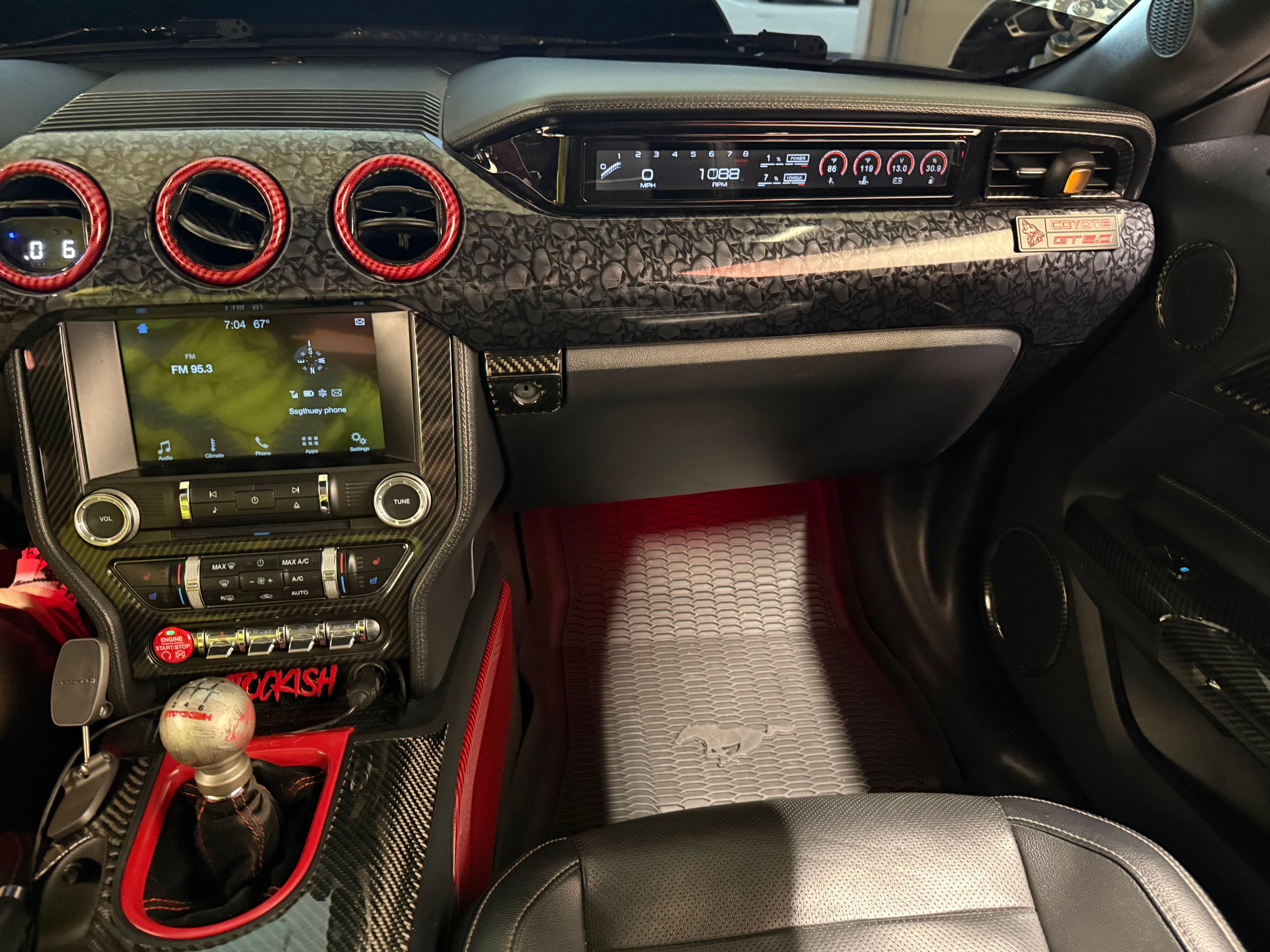 Used 2016 Ford Mustang GT Premium RWD image 14