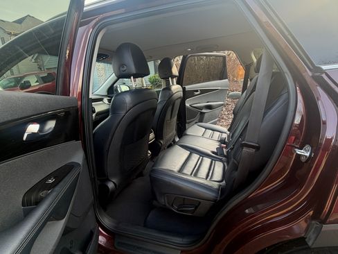 Used 2020 Kia Sorento EX image 26