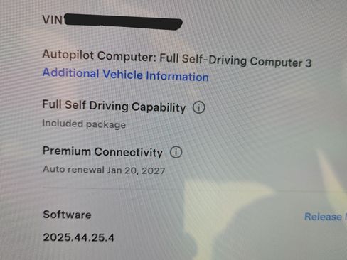 Used 2022 Tesla Model 3 Long Range image 11