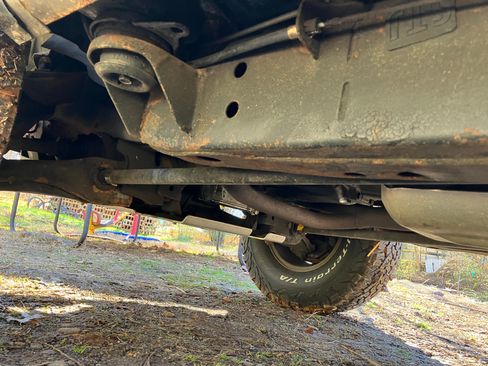 Used 1998 Chevrolet S10 Pickup LS w/ Preferred Equipment Group image 16