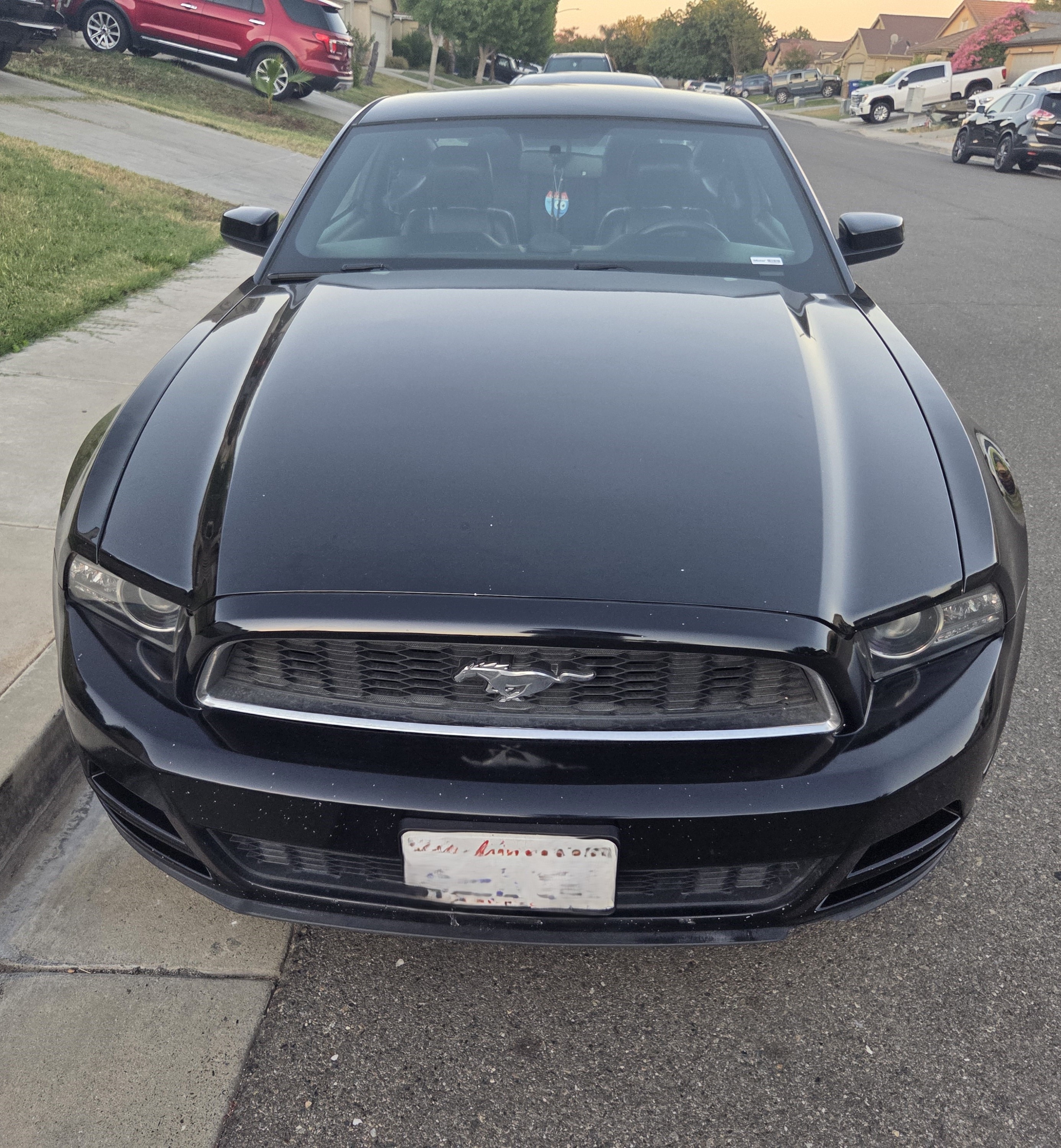 Used 2014 Ford Mustang Premium RWD image 6