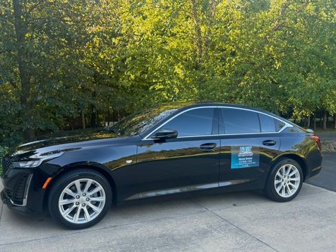 Used 2023 Cadillac CT5 Luxury w/ Sun And Sound Package image 2