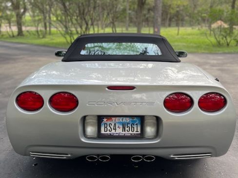 Used 2003 Chevrolet Corvette Convertible w/ Preferred Equipment Group1 image 5