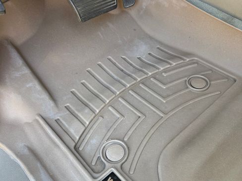 Used 2015 GMC Yukon XL SLT w/ Open Road Package image 17