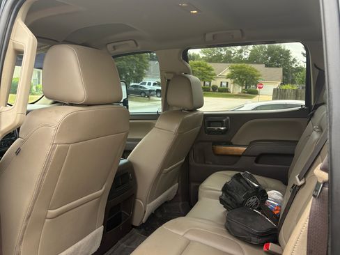 Used 2019 Chevrolet Silverado 3500 LTZ w/ Duramax Plus Package image 8