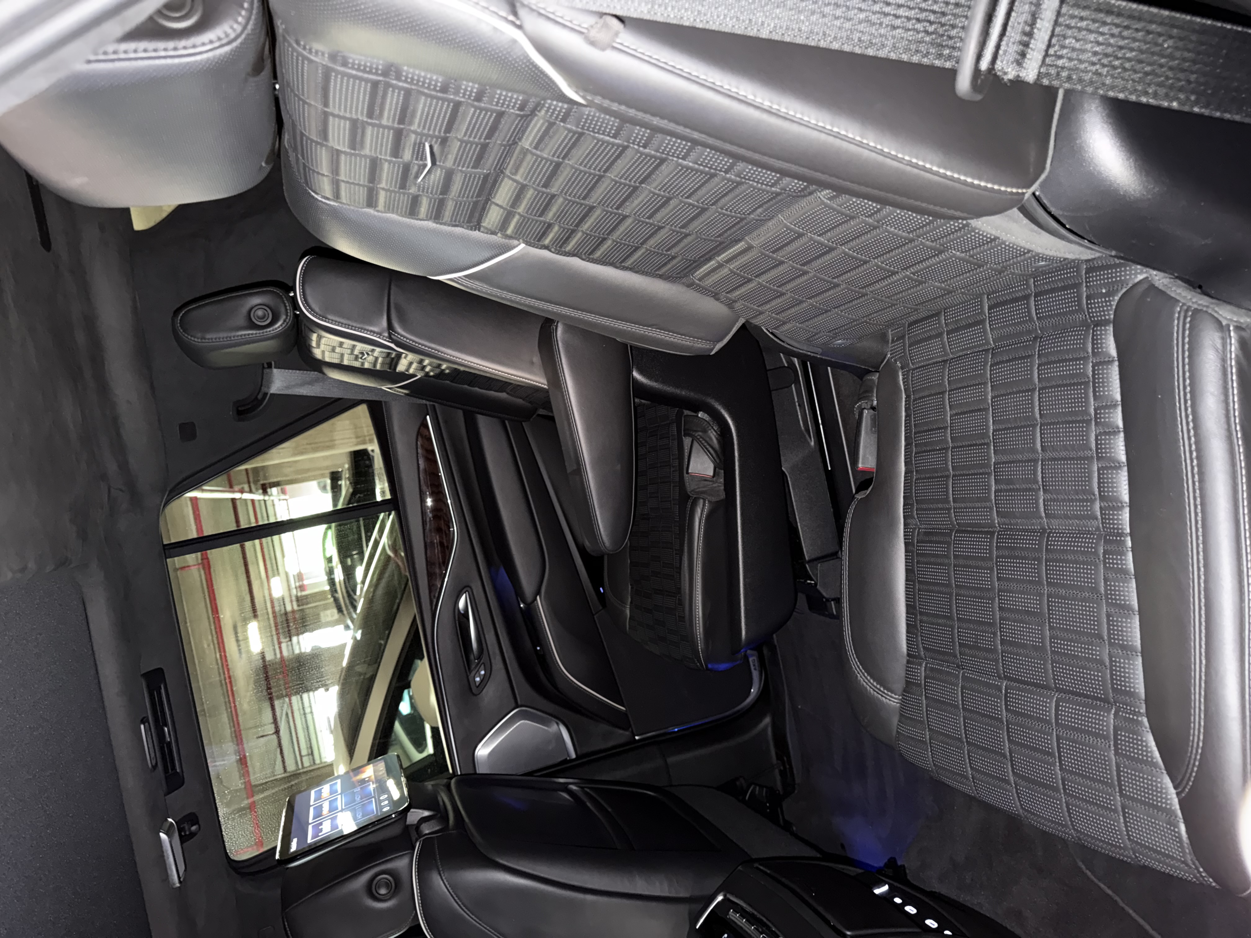 Used 2022 Cadillac Escalade Sport Platinum w/ Heavy-Duty Trailer Package AWD/4WD image 17