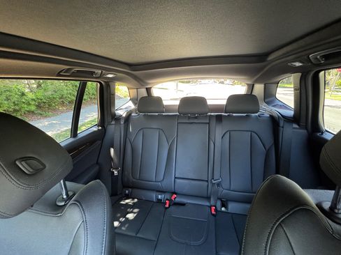 Used 2019 BMW X3 sDrive30i image 17