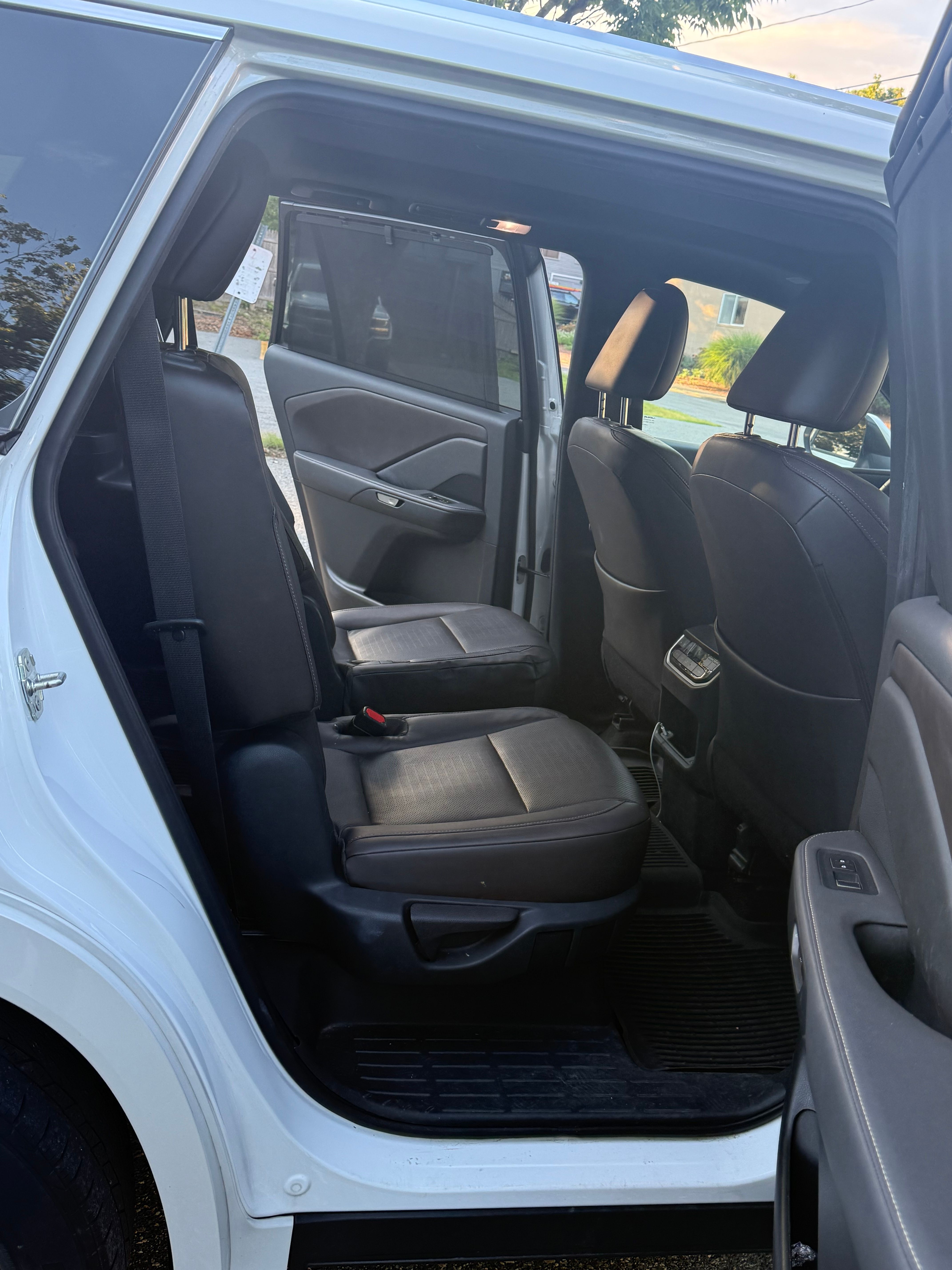 Used 2024 Lexus TX 350 AWD w/ Captains Chair Package image 13