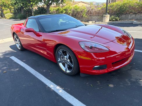 Used 2008 Chevrolet Corvette Coupe w/ Preferred Equipment Group RWD image 25
