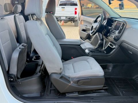 Used 2020 Chevrolet Colorado W/T w/ WT Convenience Package RWD image 5