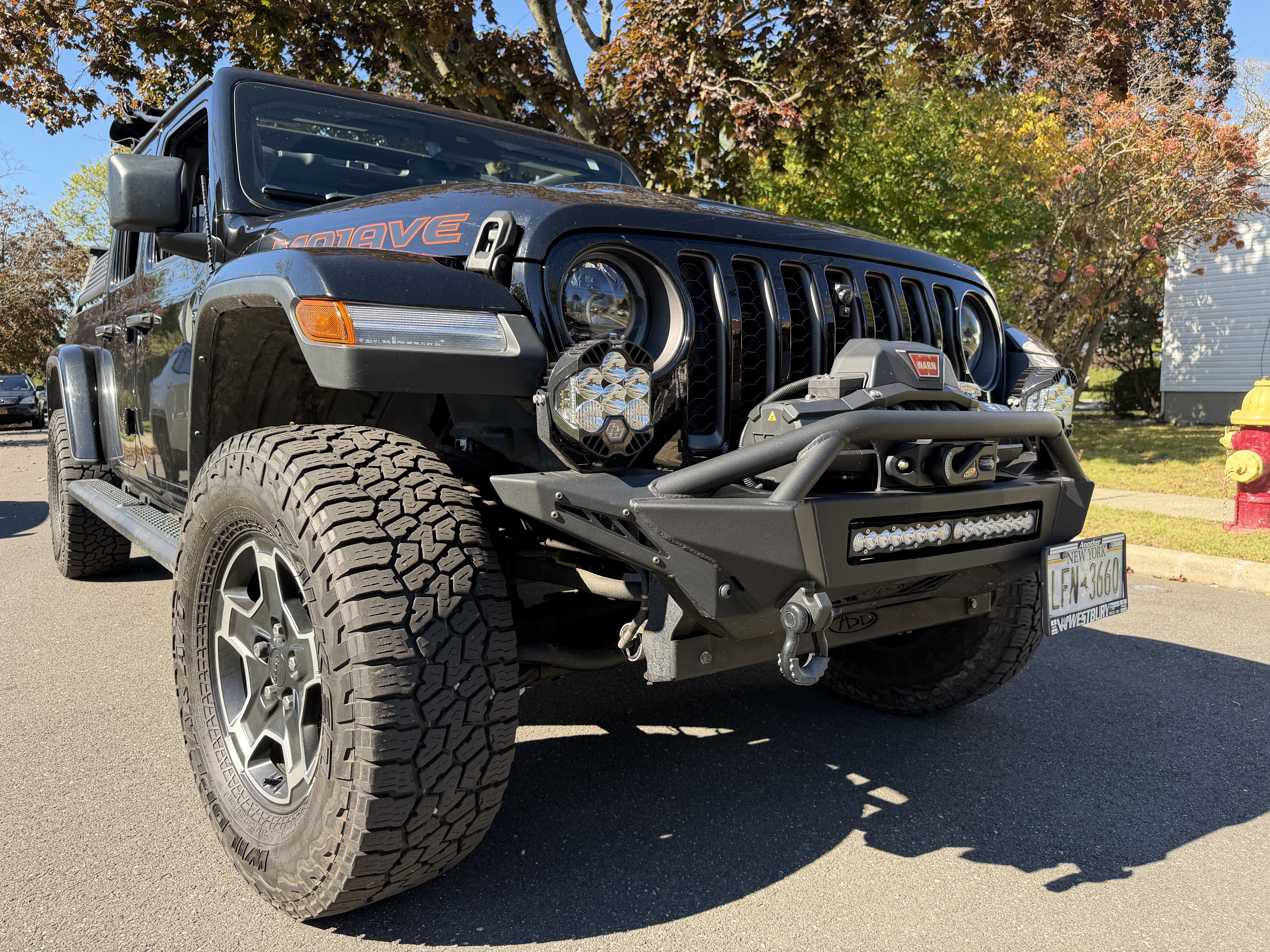 Used 2023 Jeep Gladiator Mojave w/ LED Lighting Group AWD/4WD image 23