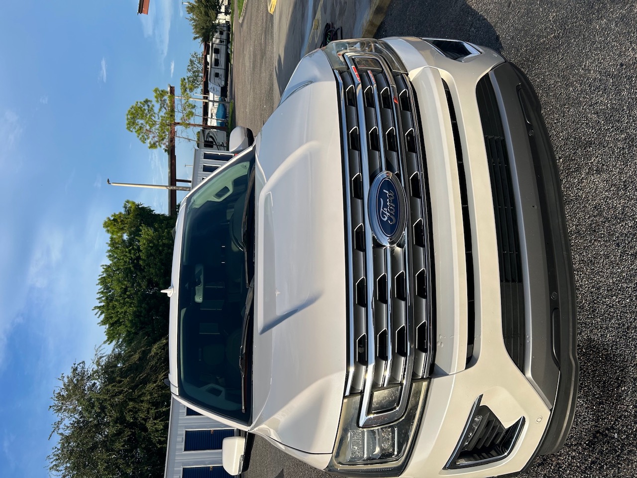 Used 2018 Ford Expedition Limited w/ Equipment Group 301A RWD image 9