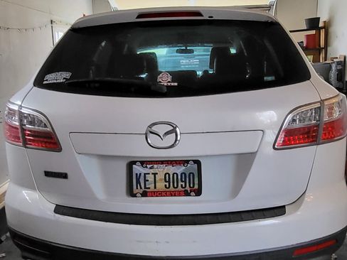 Used 2011 MAZDA CX-9 Touring image 2