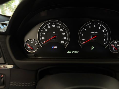 Used 2019 BMW M4 CS w/ Executive Package image 25