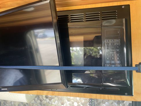 Used 2019 Mercedes-Benz Sprinter 4x4 144 image 20