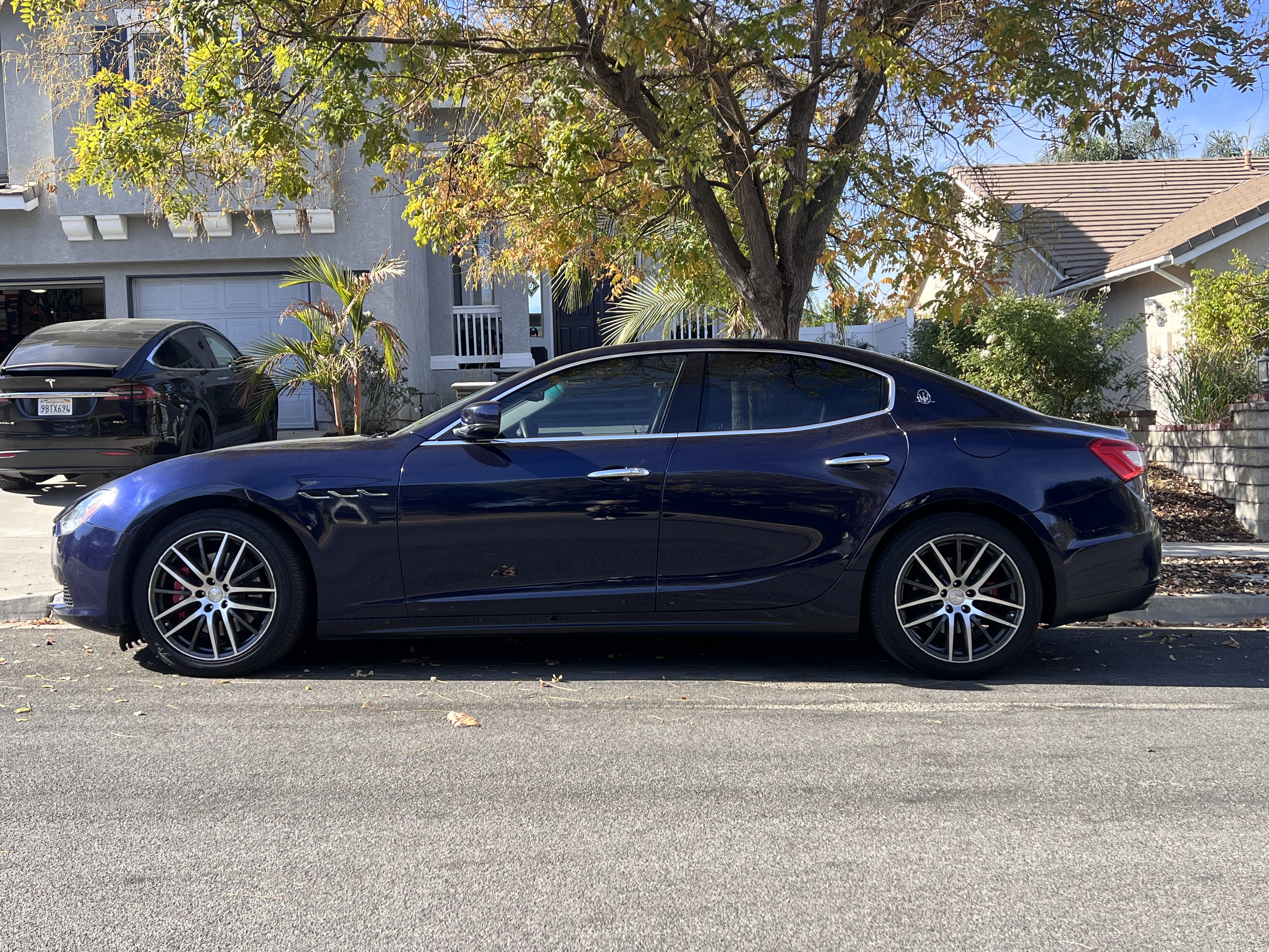 Used 2016 Maserati Ghibli RWD image 1