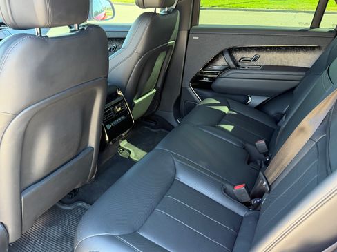 Used 2023 Land Rover Range Rover Sport SE Dynamic AWD/4WD image 9